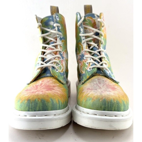 Dr. Martens V Page MTD Tie Dye Multicolor Ankle Boots Womens Size 7 AW004 - Picture 6 of 10